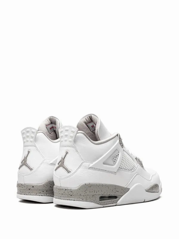 Air Jordan 4 Retro "White Oreo" rainy - day running option
