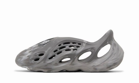 Yeezy Foam RNNR 'MX Granite' Speed Jog