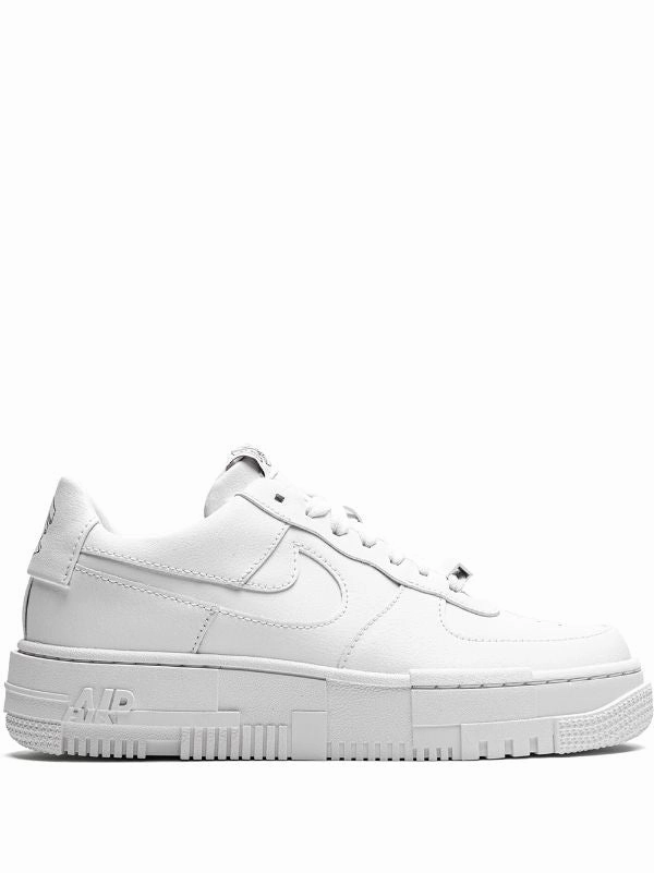 Quick Response Nike Air Force 1 Pixel ''Triple White'' sneakers
