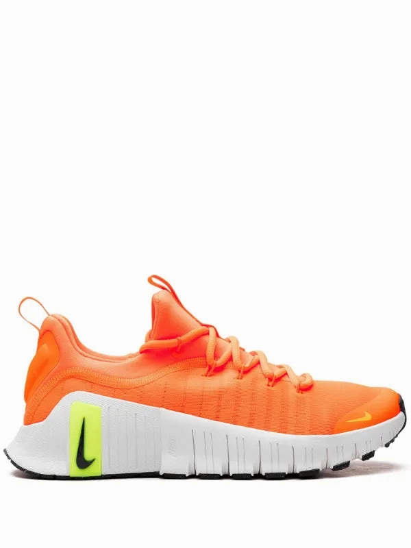Nike Free Metcon 6 "Orange" Motion control