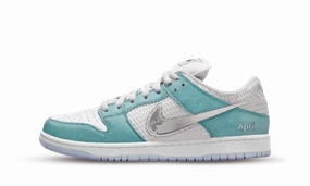 Soft Knit Lightweight Comfort Nike SB Dunk Low x April Skateboards