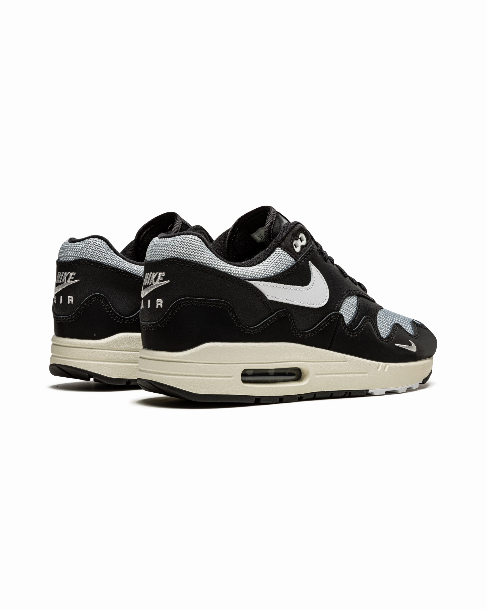 running with gloves Nike Air Max 1 Patta Waves Black
