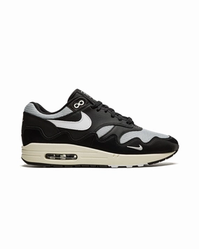 Nike Air Max 1 Patta Waves Black Non-Slip Outsole running in a volcanic area shoes