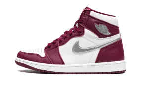 Air Jordan 1 Retro High OG Bordeaux travel - friendly