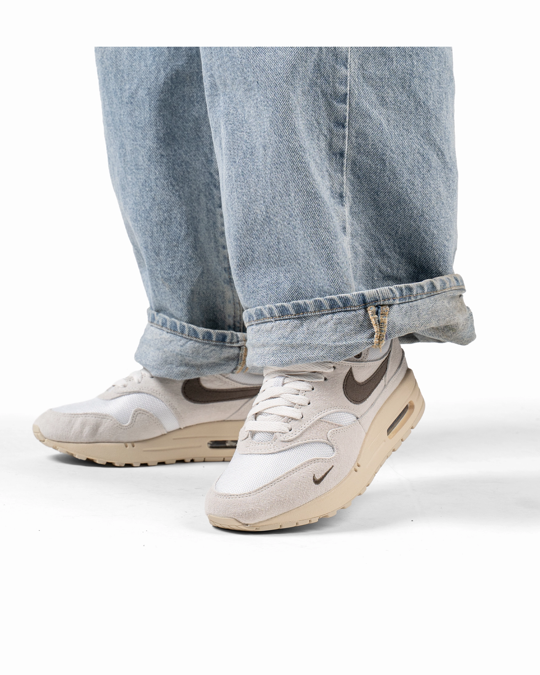 Nike Air Max 1 Sail Ironstone Slip-on Outdoor Activity