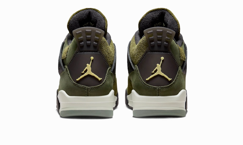 Air Jordan 4 Retro SE Craft Medium Olive Urban Activity