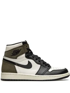 Trail running wear Air Jordan 1 Retro High OG "Dark Mocha" sneakers
