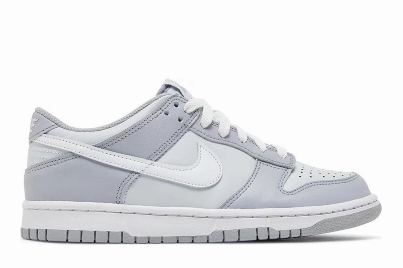 Work Style Weatherproof Footwear Nike Dunk Low "Two-Toned Grey" (GS)