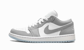 Air Jordan 1 Low Wolf Grey Beach Trek