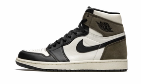 Air Jordan 1 Retro High Dark Mocha Bus stop Punch Hike