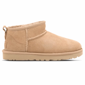 Hike Safe Smooth Edge UGG Classic Ultra Mini Brown Driftwood (W)
