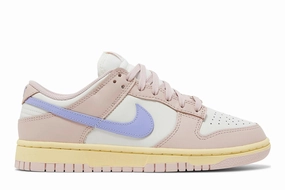 Nike Dunk Low "Pink Oxford" (W) Foot Control