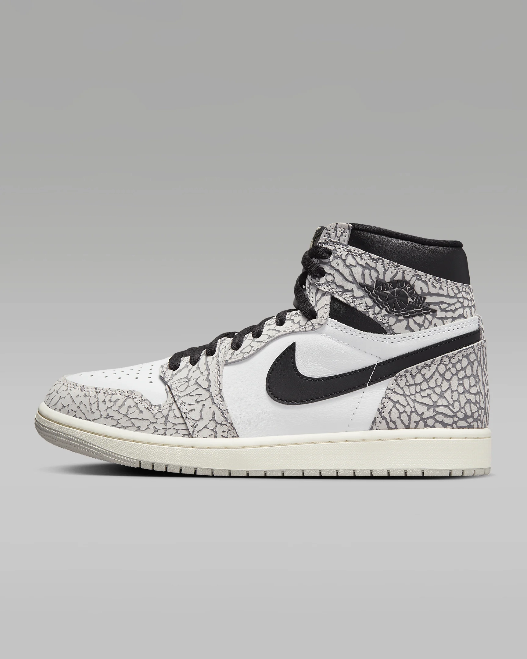 Bright Step Basic Design Nike - Air Jordan 1 Retro High OG - White Cement