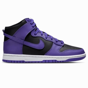 running in a sports complex shoes Nike Dunk High 'Psychic Purple'