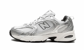 running in a frozen waterfall area shoes road - to - trail running shoes New Balance 530 Grey Matter Silver Metallic