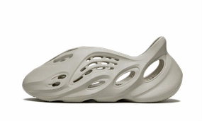 Elegant Look adidas Yeezy Foam Runner Sand