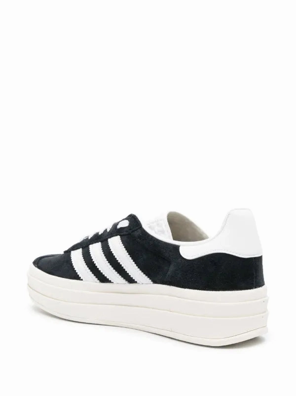 Friend Jog Shady Hike Adidas Gazelle Bold "Black and White "