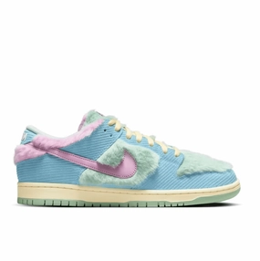 Verdy x Nike Dunk SB Low 'Visty' perforated upper shoes for men