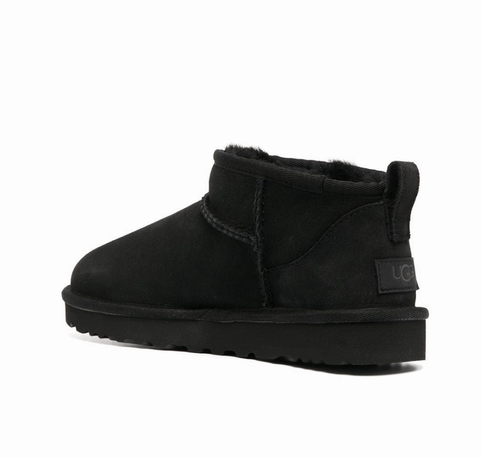 Bow Sole UGG Classic Ultra Mini Boot Black