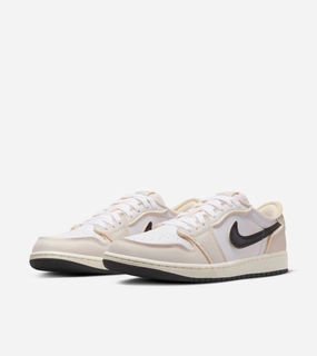 Nike - Air Jordan 1 Retro Low OG EX - Coconut Milk Timeless Appeal