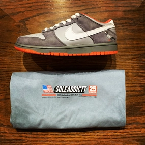 Energy Powered Adaptive Grip TRIBUTE TO THE 2003 WHITE DUNK EXHIBITION TEE 1/202 Limited NYC PIGEON