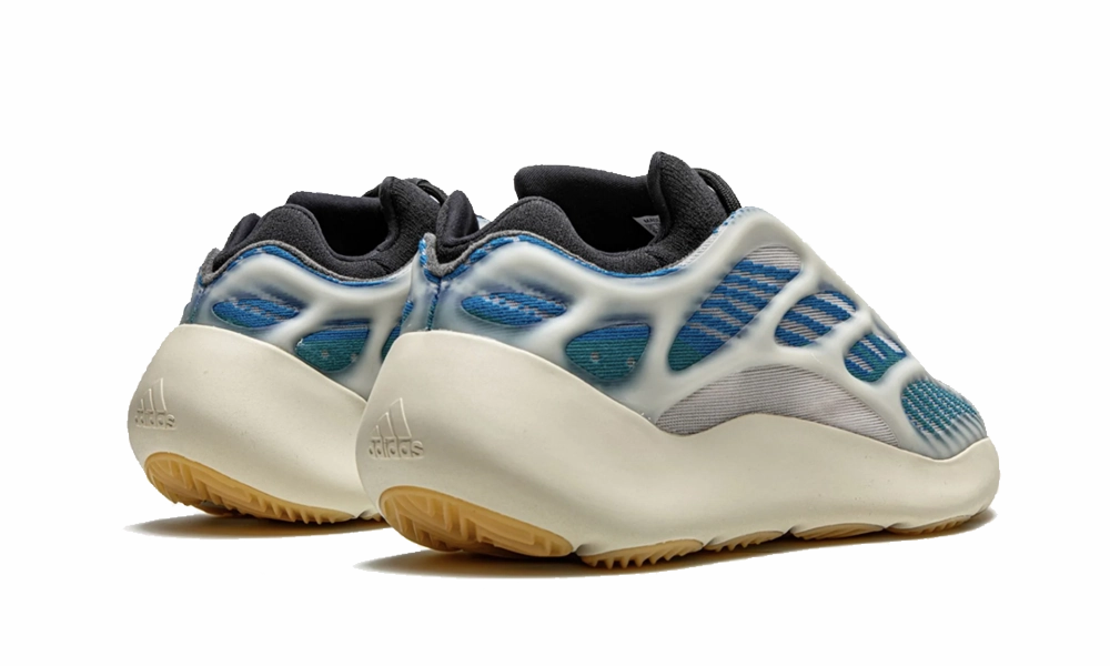 Win Hike Forest Jog Adidas Yeezy 700 V3 Kyanite