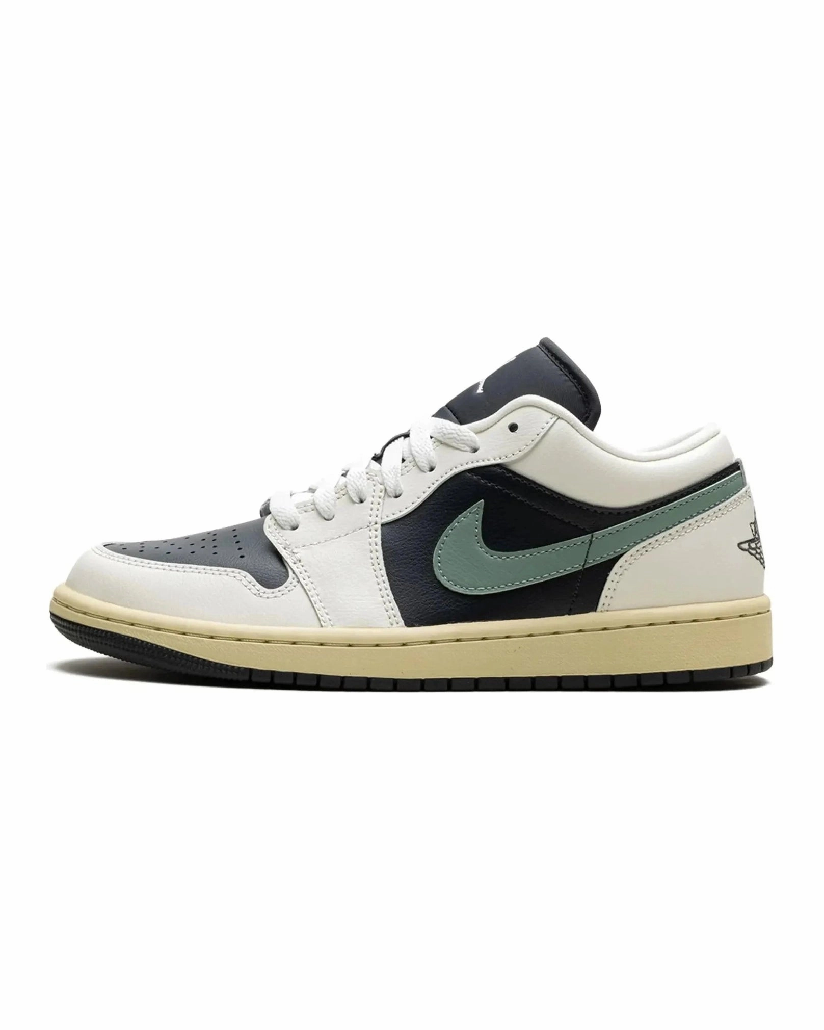Nike Air Jordan 1 Low Jade Smoke Functional Form Solid Hold