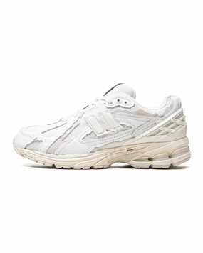 Simple Wear Slip Free New Balance 1906D Protection Pack White