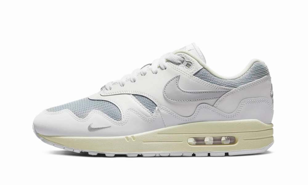 forefoot - strike shoes Nike Air Max 1 Patta Waves White
