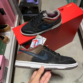 DS 2006' Nike Dunk Low Premium NORDIC PACK Secure fit Motion Flow