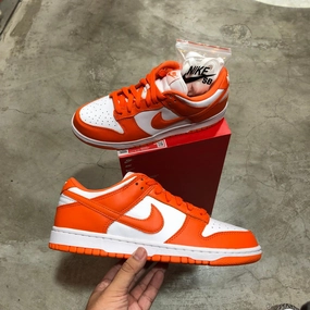 Pavement Walk DS 2020' Nike Dunk Low SP SYRACUSE