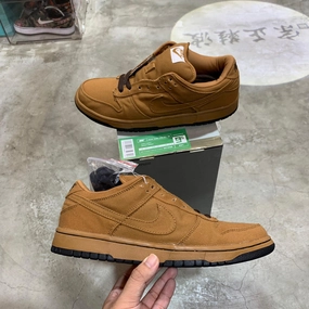 Shock Design Fit Daily DS 2004' Nike Dunk Low Pro SB CARHARTT SHALE