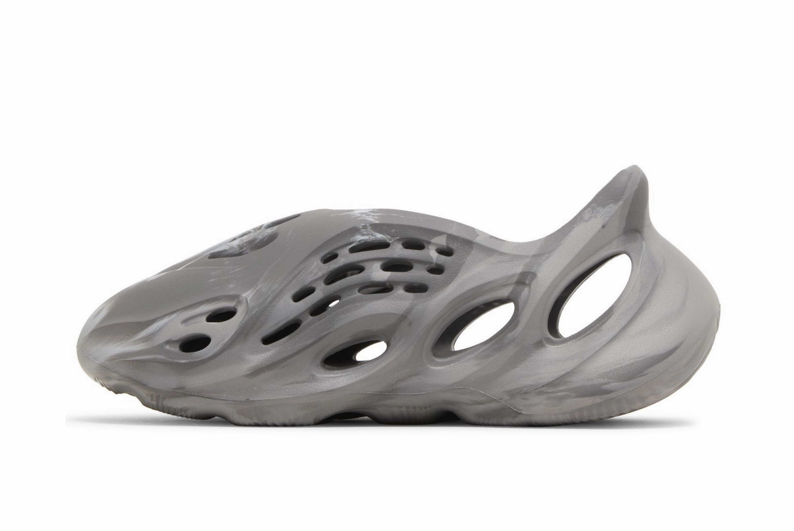 Yeezy Foam Runner 'MX Granite' Timeless Comfort