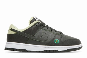 Nike Dunk Low "Avocado" (W) Urban Minimal