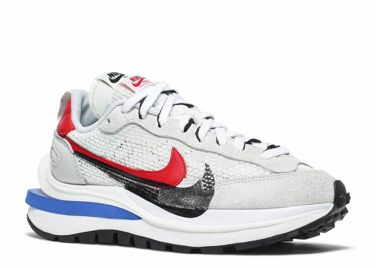 Chill Walk Sole Strength Nike Vaporwaffle sacai Sport Fuschsia Game Royal