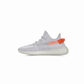 Travel Gear Yeezy Boost 350 V2 'Tail Light'