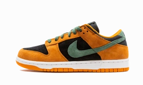 Nike Dunk Low SP Ceramic running for social interaction