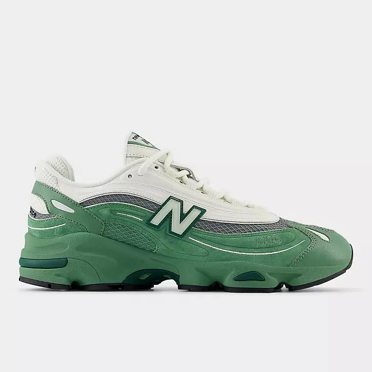 New Balance 1000 "Green" padded collar running shoes