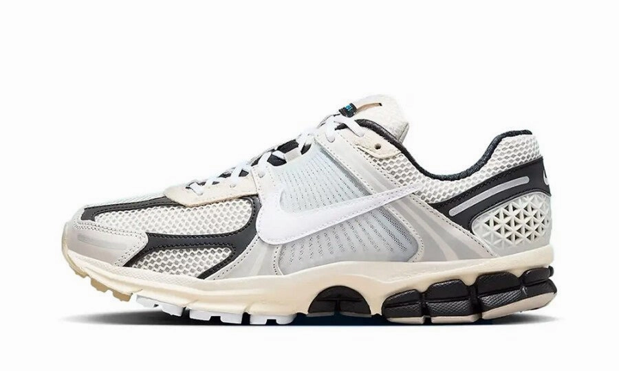 All-day Comfort Dynamic lining Nike Zoom Vomero 5 'Supersonic Light Bone Black'