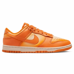 Nike Dunk Low Wmns 'Magma Orange' Light Motion
