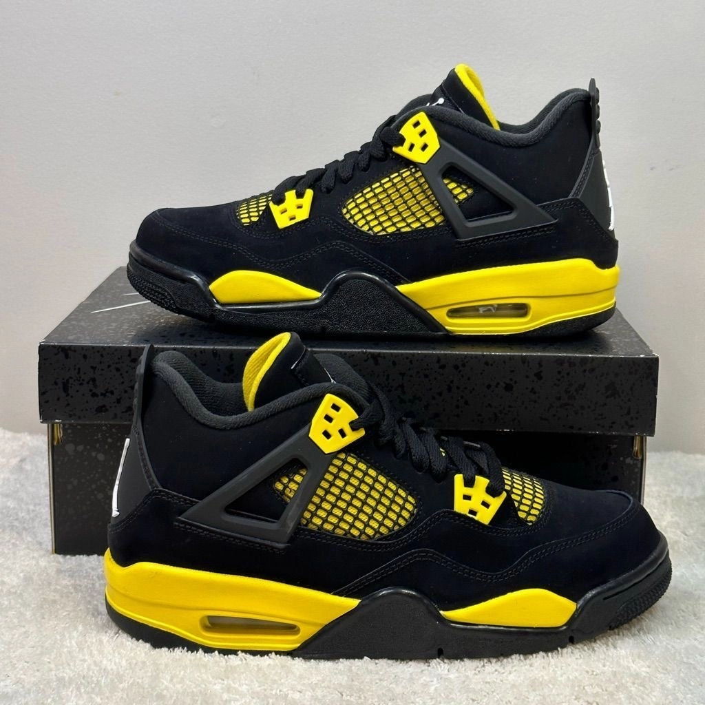 Mid - range Lean Structure Jordan retro 4s yellow thunder