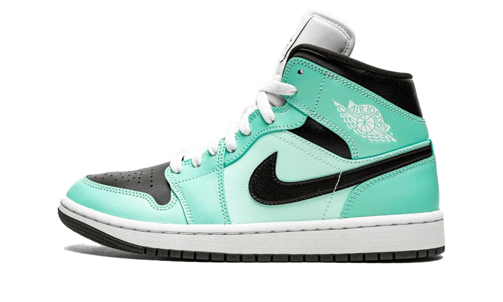 non - stretchy upper shoes nicely colored Air Jordan 1 Mid Light Dew (W)