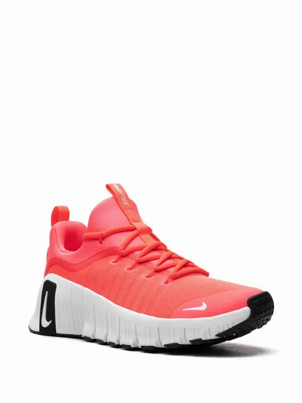 Relaxed shock absorption Nike Free Metcon 6 "Hot Punch"