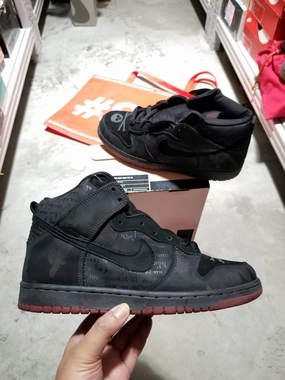 DS 2006' Nike Dunk High Pro SB MELVINS Classy comfort Boosted comfort