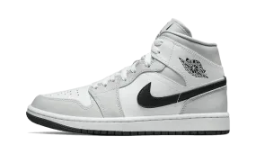 ventilated upper running shoes Air Jordan 1 Mid Light Smoke Grey Black (W)