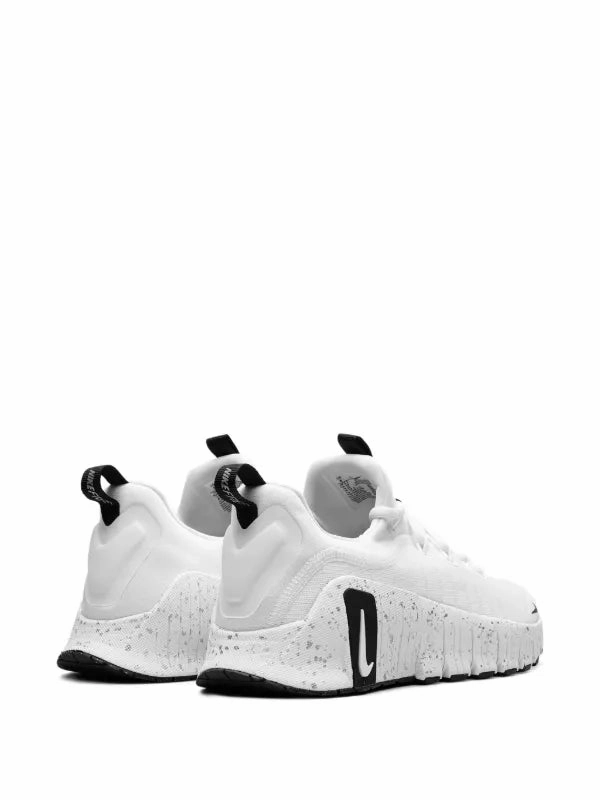 Speed Friendly Street Step Nike Free Metcon 6 "White "