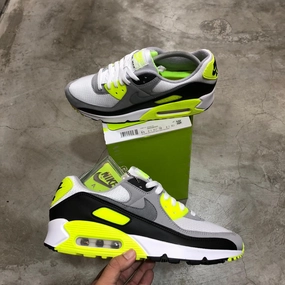 Long-Distance Walking DS 2020' Nike Air Max 90 VOLT