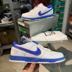 DS 2004' Nike Dunk Low Pro SB MEDICOM 1 Quick Outing