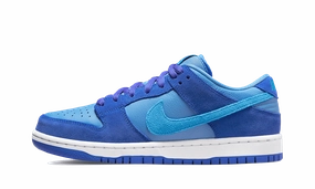 Nike SB Dunk Low Blue Raspberry Streamlined Style Walk Fit