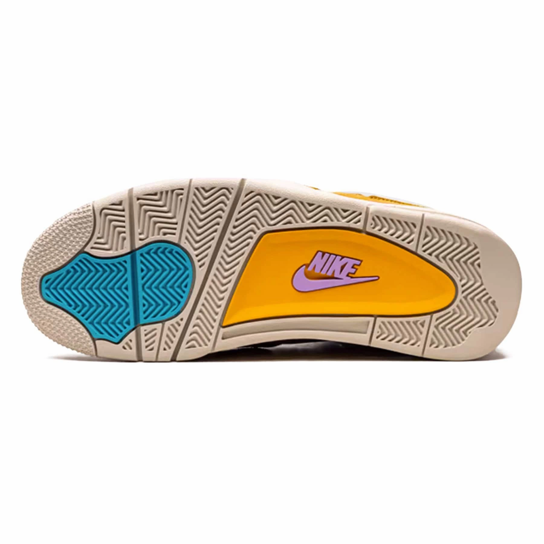 Comfort System Street Comfort Union LA X Air Jordan 4 Retro 'Desert Moss'